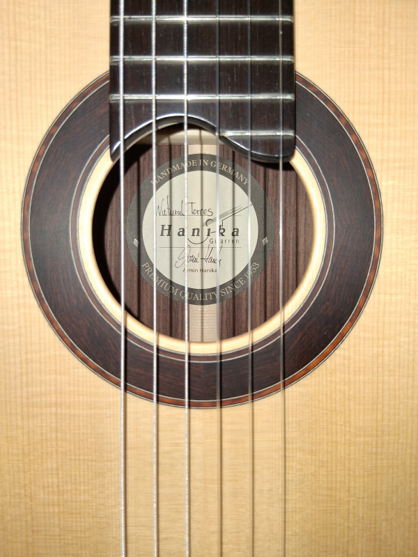 Hanika Natural Torres, Fichte / Palisander vollmassiv, made in Germany, inkl. Case, gebraucht